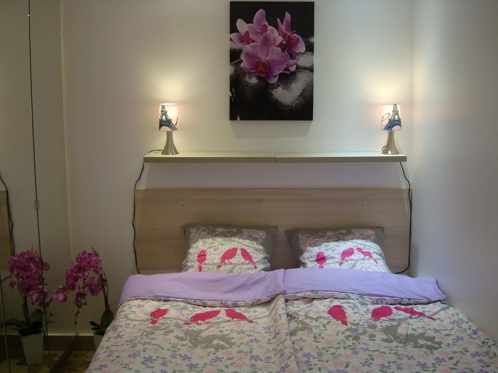 Apartment On The Croisette With Sea View Канны Номер фото