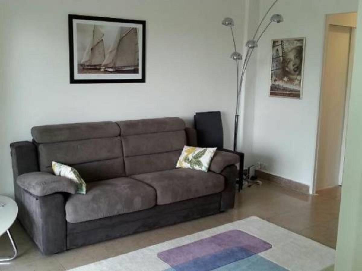 Apartment On The Croisette With Sea View Канны Номер фото